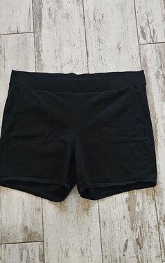 Torrid 5" Black Women's Stretch Jersey Shorts With Pockets 4X